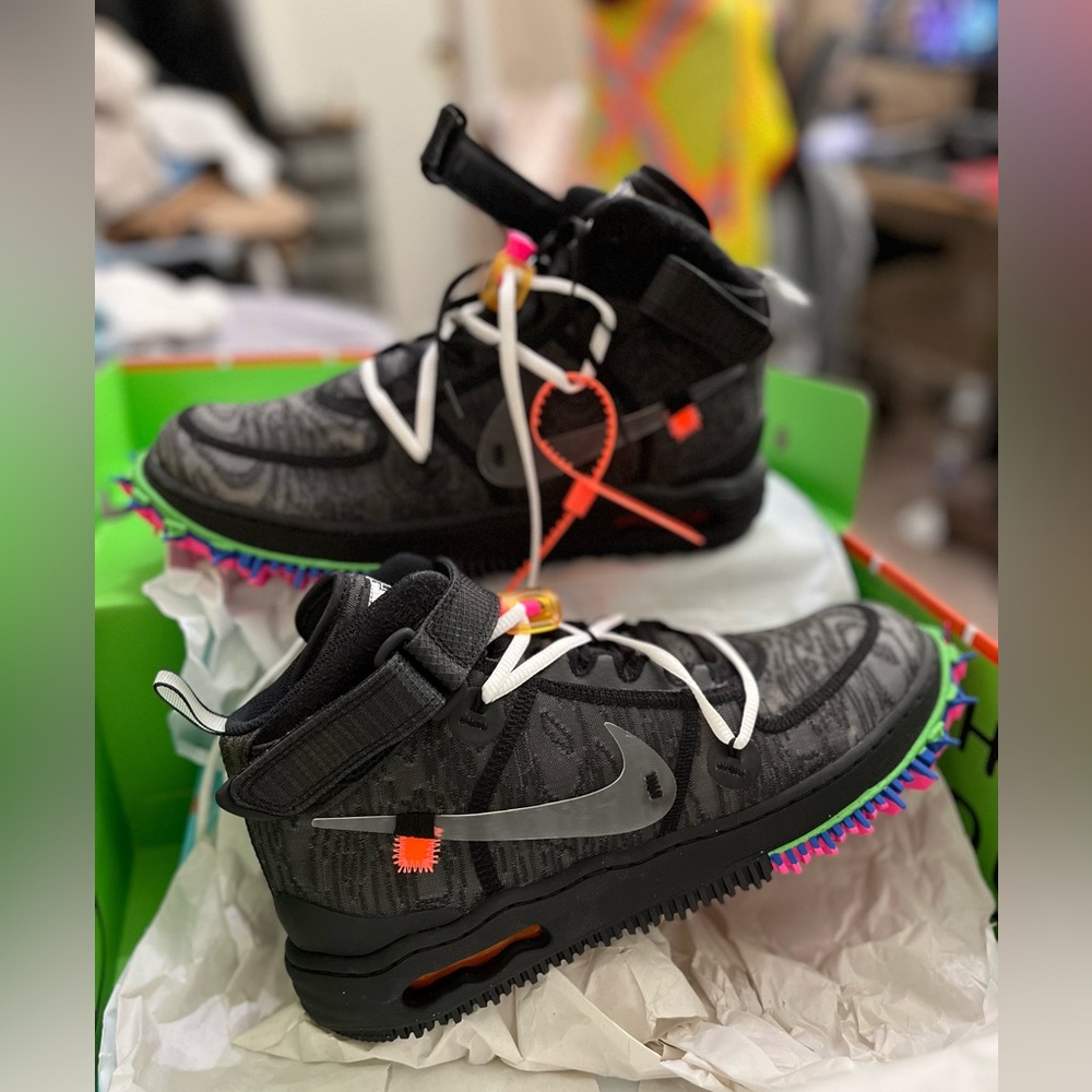 Nike Air Force 1 Mid Off-White Black size 10.5 men’s